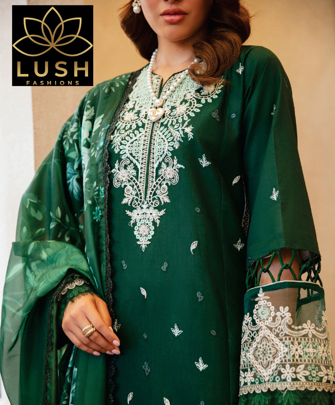 LUXURY LAWN EMERALD - ELEGANT 3 PC SUIT