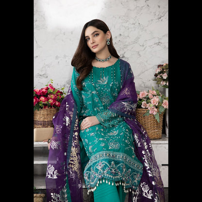 LUSH FASHION EMBROIDERED LAWN 3 PC SUIT